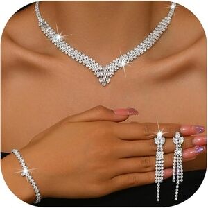 NWOT Cubic Zirconia Silver Wedding Jewelry Sets Rhinestone for a wedding, Prom